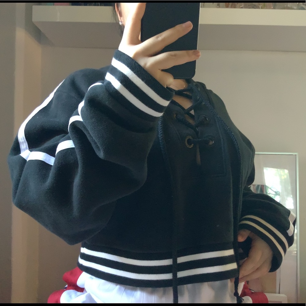 Fenty X Puma By Rihanna Lace Up Cropped Hoodie - Picture 4 of 4
